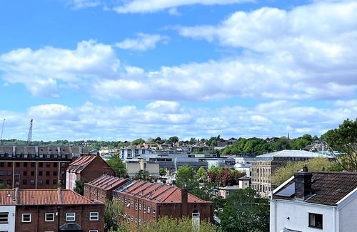Redcliffe Apartment | Luxury Harbourside Apartment with Balcony
