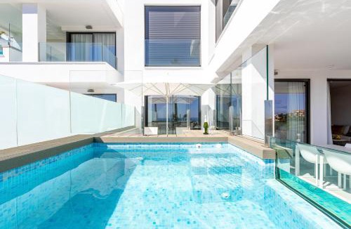 El Faro Apartment | Luxury High End - Santa Barbara Heights CLC - For Work, Play & Family