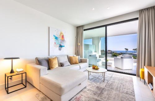 El Faro Apartment | Luxury High End - Santa Barbara Heights CLC - For Work, Play & Family