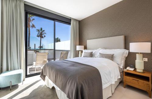 El Faro Apartment | Luxury High End - Santa Barbara Heights CLC - For Work, Play & Family