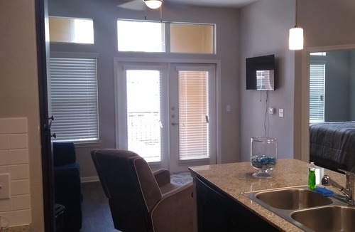 South Main Condo | Luxury High Rise Condominium