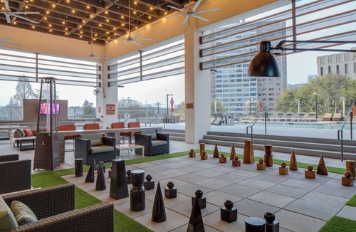 Peachtree Center Apartment | Luxury Highrise Downtown Atlanta