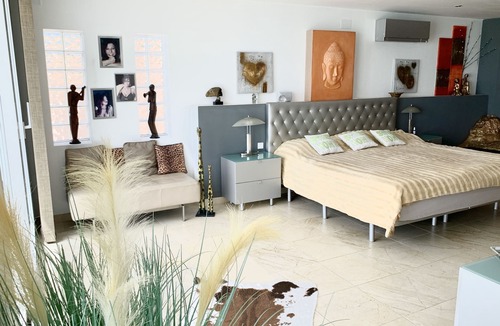 Peniscola Villa | Luxury hillside villa, sea view, private SALT WATER POOL, WIFI