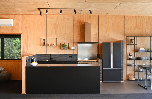 Tauranga House | Luxury Hilltop Retreat