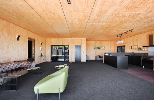 Tauranga House | Luxury Hilltop Retreat