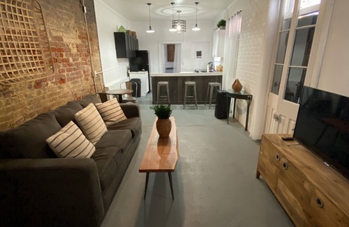French Quarter House | Luxury & Historic French Quarter Gem