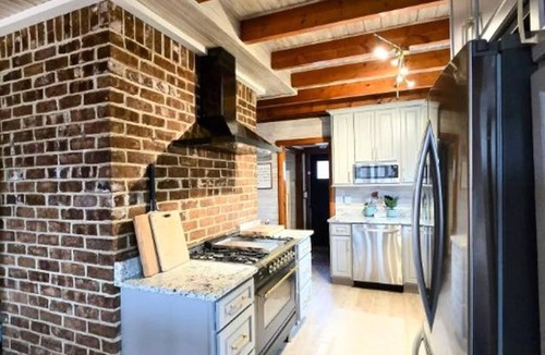 Snow Hill Ski Chalet | Luxury Historic Waterfront Cabin