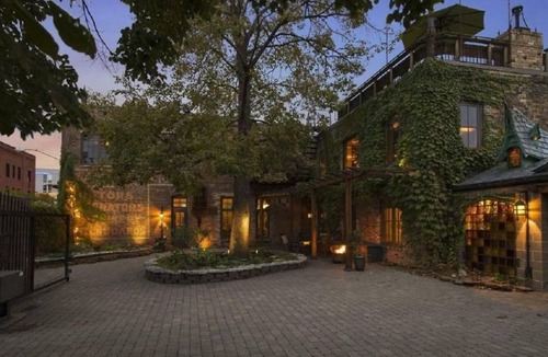 Downtown East House | Luxury + History next to US Bank Stadium. Private Sauna + Courtyard + Rooftop.