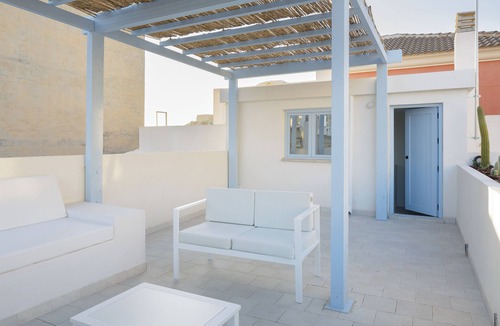 El Moncayo Apartment | Luxury Houses La Mar de Bonita 2