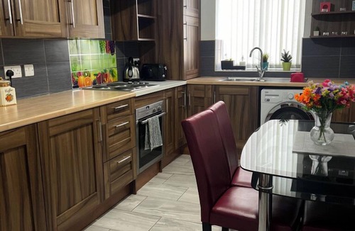 Old Trafford Apartment | Luxury Holiday Apartments