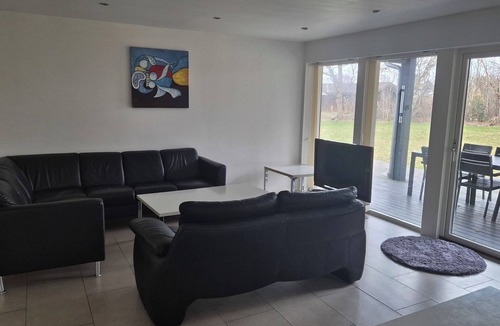 Grena Strand House | Luxury holiday home near beach and restaurant