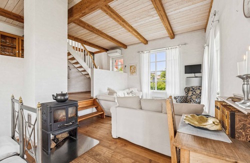Bolshavn House | Luxury holiday home with sea view