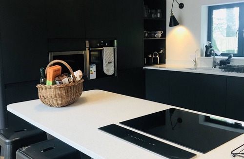 Embsay House | Luxury Holiday Home with Hot Tub, Pet & Family friendly in the Yorkshire Dales