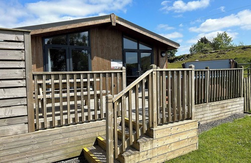 Haltwhistle Ski Chalet | Luxury Holiday Lodge with Hot Tub
