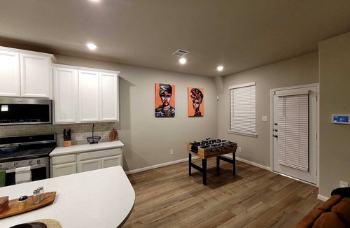 Addicks House | Luxury Home Energy Corridor Memorial City TopGolf
