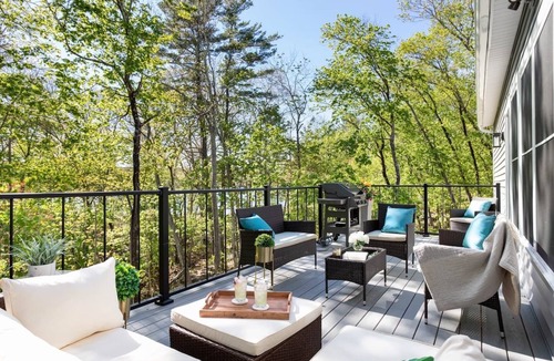 Smithfield House | Luxury Home | Fire Pit | Beach | Grill | 2 Decks