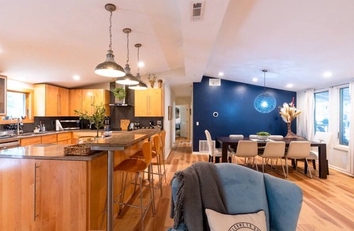 Wilburn House | Luxury home, fishing resort with fire pit, coffee