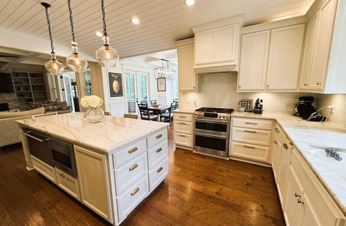 Eureka Springs House | Luxury home in Eureka Springs