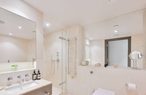 Edmonton Apartment | luxury home in edmonton