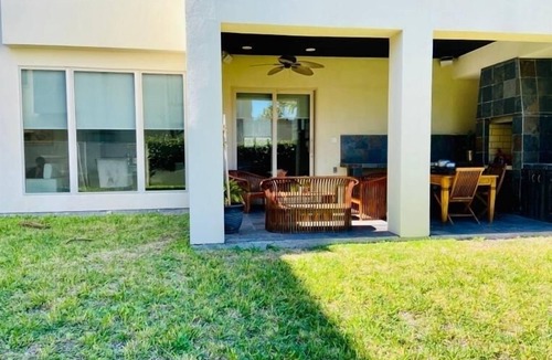 McAllen House | Luxury home in McAllen/Shary Area