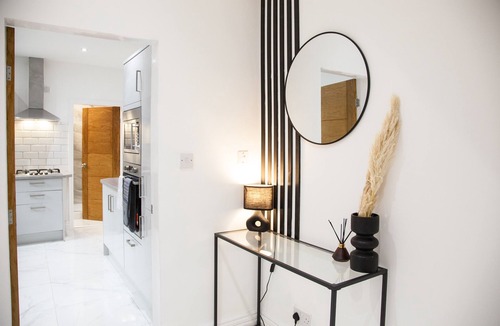 Old Trafford House | Luxury Home in Old Trafford