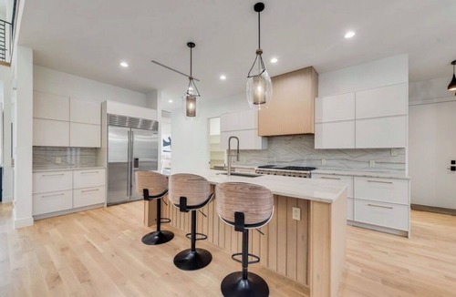 North Dallas House | Luxury Home in Preston Hollow Large Groups Welcome