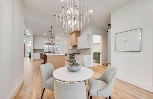 North Dallas House | Luxury Home in Preston Hollow Large Groups Welcome