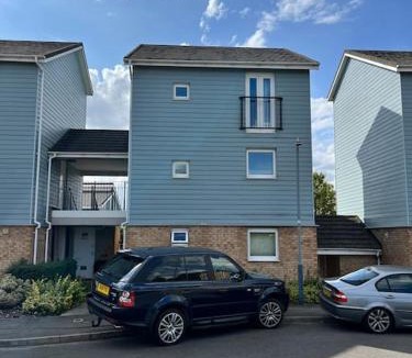 Rugby Apartment | Luxury home in rugby ready 4U