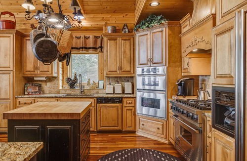 Crosslake House | Luxury Home on Cross Lake - 5 minutes from town center