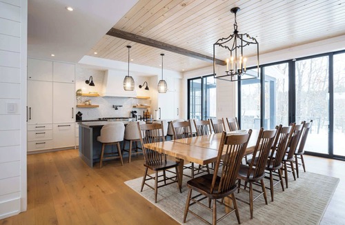 Severn House | Luxury Home on Gloucester Pool, 7 BDRMS