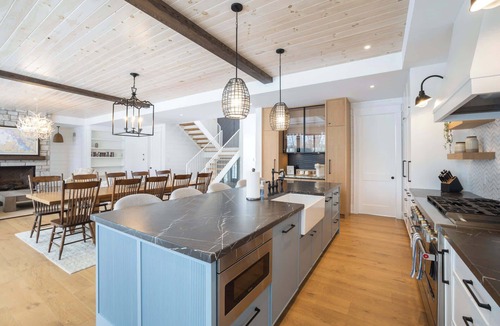 Severn House | Luxury Home on Gloucester Pool, 7 BDRMS
