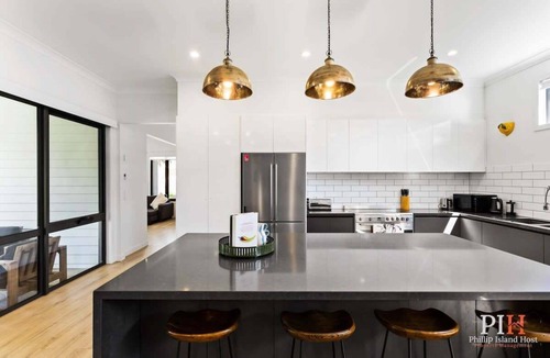 Silverleaves House | Luxury Home Sleeps 9 Guests