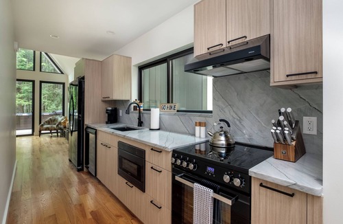 Balsam Grove House | Luxury Home - The Bungalow