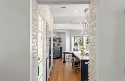 Mirada Los Arcos House | Luxury home w/heated pool, hot tub & casitas