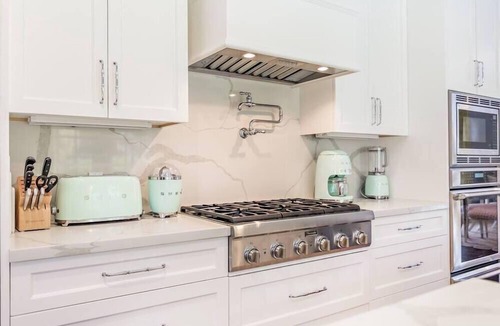 Southside House | Luxury home w/heated pool & private casita + BBQ