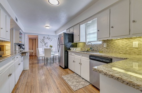 Northwest Dallas House | Luxury Home w/Media & Upscale Upgrades