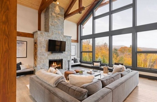 Glen House | Luxury Home with Breathtaking Mountain Views