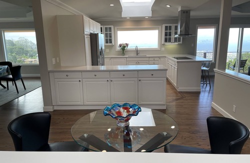 El Cerrito House | Luxury Home With Dramatic bay Views