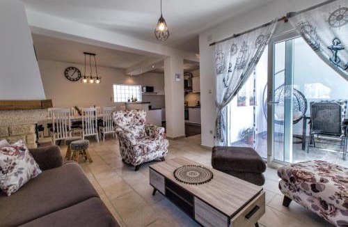Cesarica House | Luxury House Cesarica