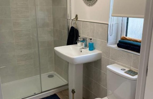 East Kilbride House | Luxury House (COP26)