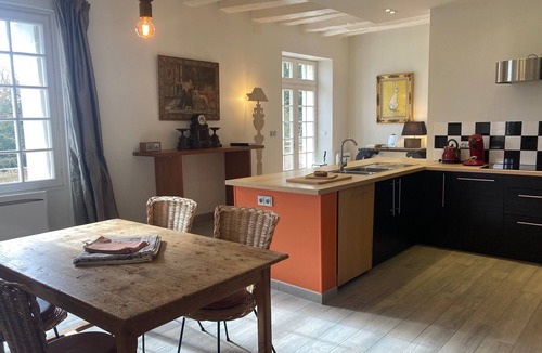 Nazelles-Negron House | Luxury House on the Chateau des Ormeaux's park.