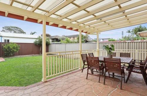 Lidcombe House | Luxury House Sydeny-shared accommodation