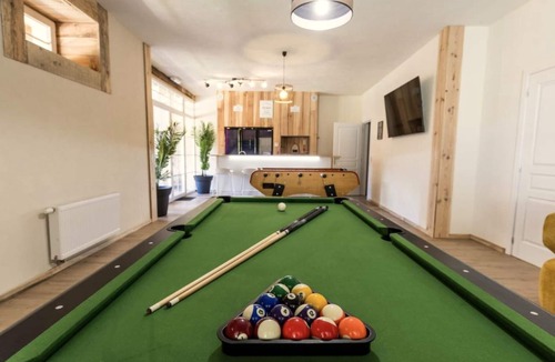 Hontanx House | Luxury house with indoor pool & cinema