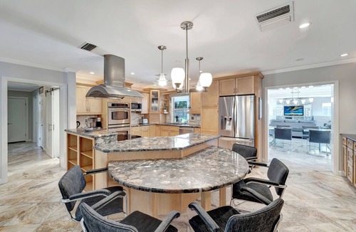 Palma Sola House | Luxury House with Salted Heated Pool