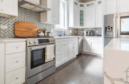 Washington Park House | Luxury Hyde Park Haven- Perfect for families and digital nomads. Pet Friendly.