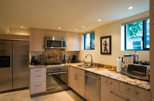 Lower Queen Anne House | Luxury in Queen Anne very walkable!