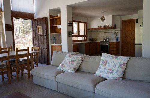 Valderrobres House | Luxury in the mountains - with a crystal-clear lake
