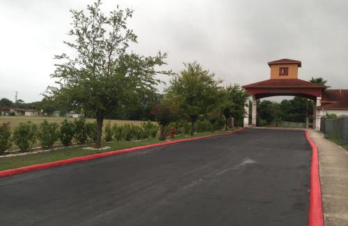 Lackland Terrace Hotel | Luxury Inn and Suites Seaworld