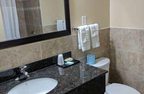 Collingwood Hotel | Luxury Inn