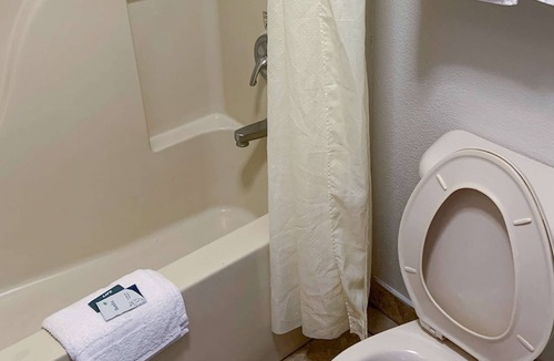 Forrest City Hotel | Luxury Inn & Suites Forrest City